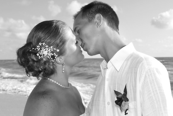 Fort Myers, Sanibel, Captiva Island and Naples, SW FL Wedding, Family Session, Birthday, Anniversary, Headshot and Beach Photography by The British Photographer 2023